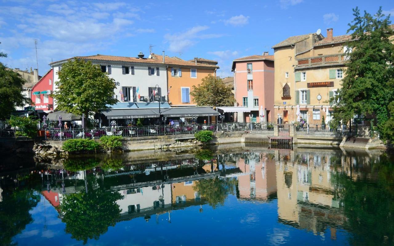 La Tour Bouigas Apartamento LʼIsle-sur-la-Sorgue Exterior foto